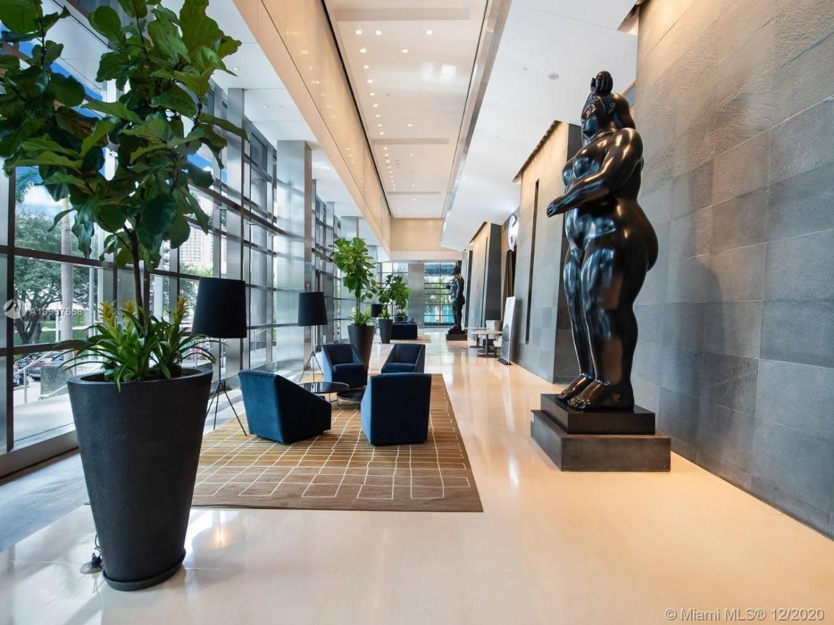 Four Seasons Hotel Miami - Luxury Private Residences Kültér fotó