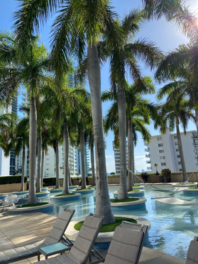 Four Seasons Hotel Miami - Luxury Private Residences Kültér fotó